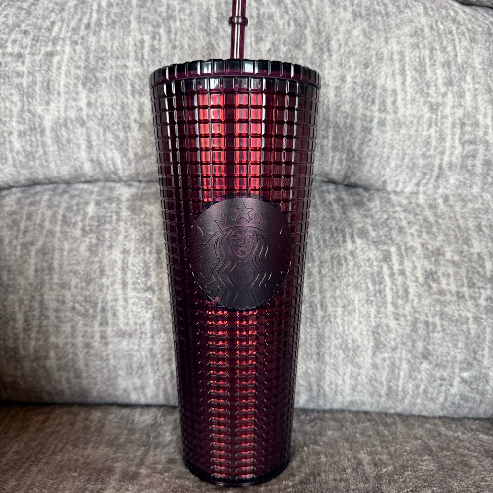 Starbucks 2020 Holiday Studded Grid Cold Cup Tumbler in the "Berry Plum" color